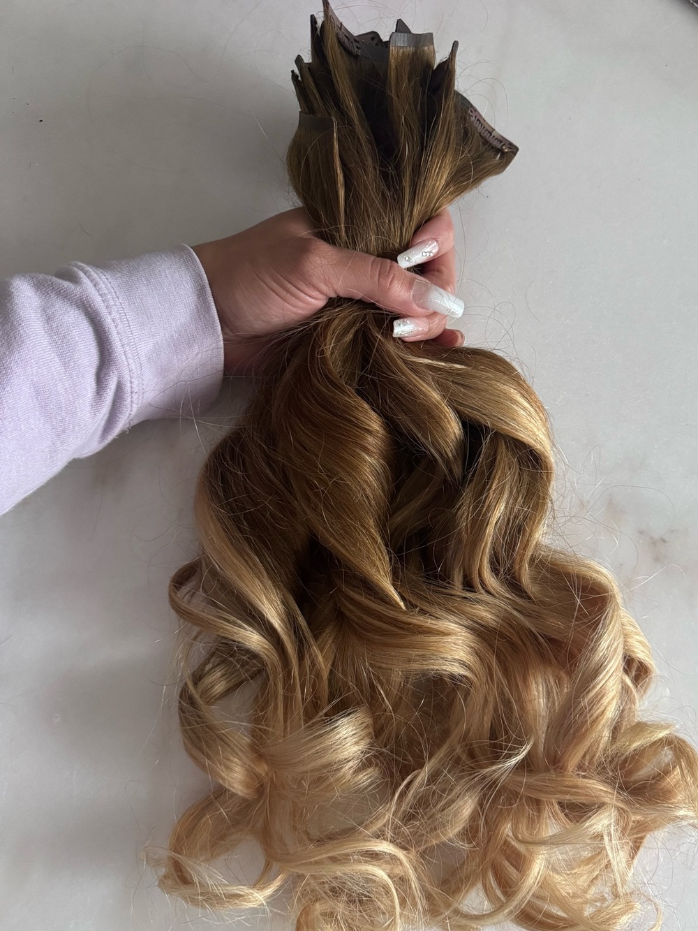Silk Seam Light Brown to Blonde Ombre Clip-In Extensions - Picture 2 of 3